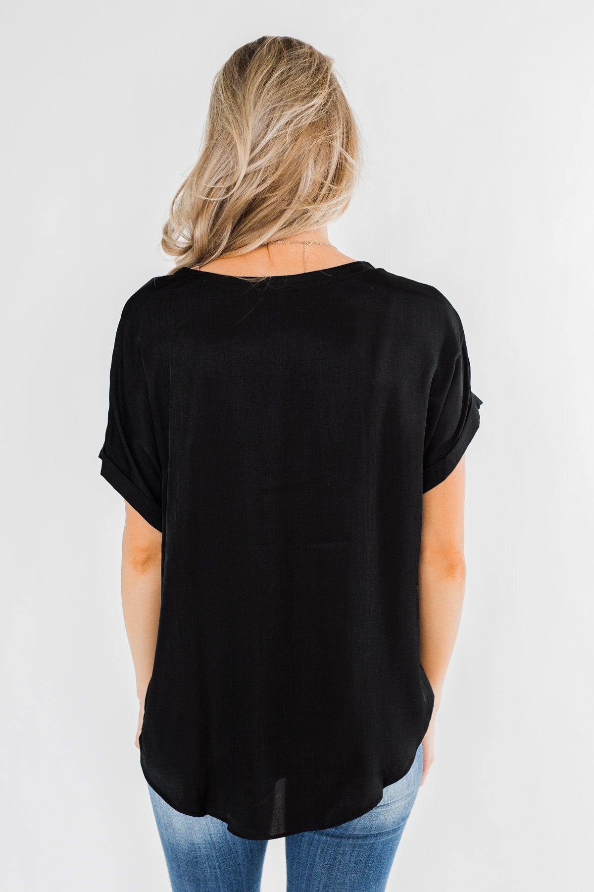 Basic Beauty V-Neck Short Sleeve Top- Black