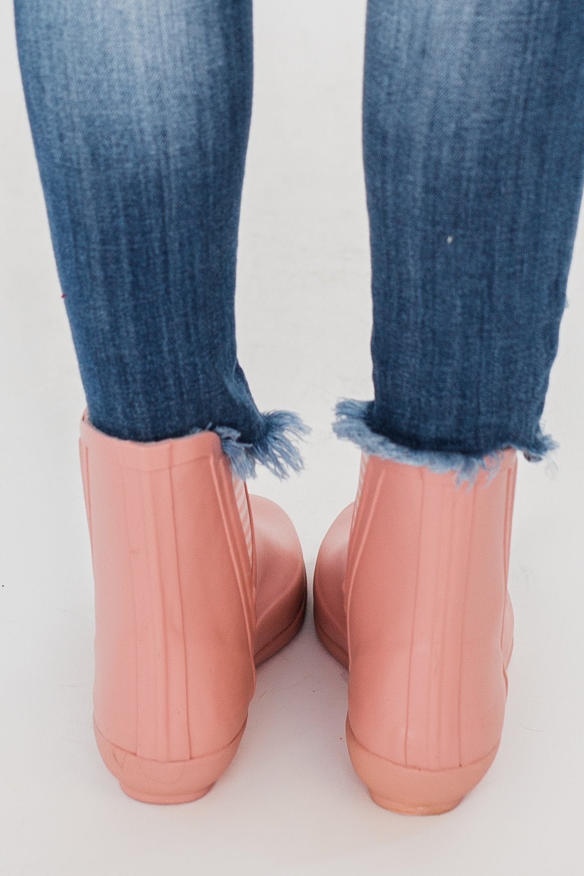 London Fog Piccadilly Rain Booties- Pale Pink