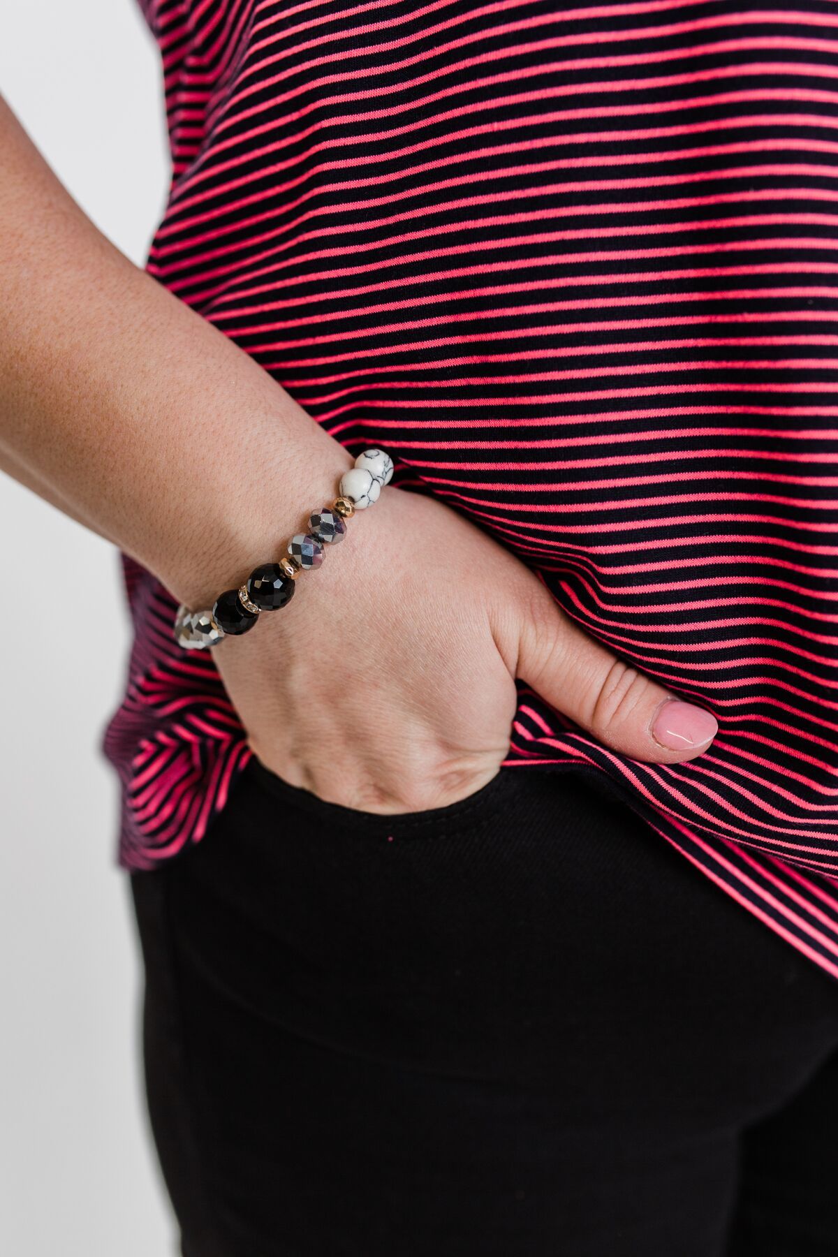 Single Gold Stud Beaded Bracelet- Black & Marble